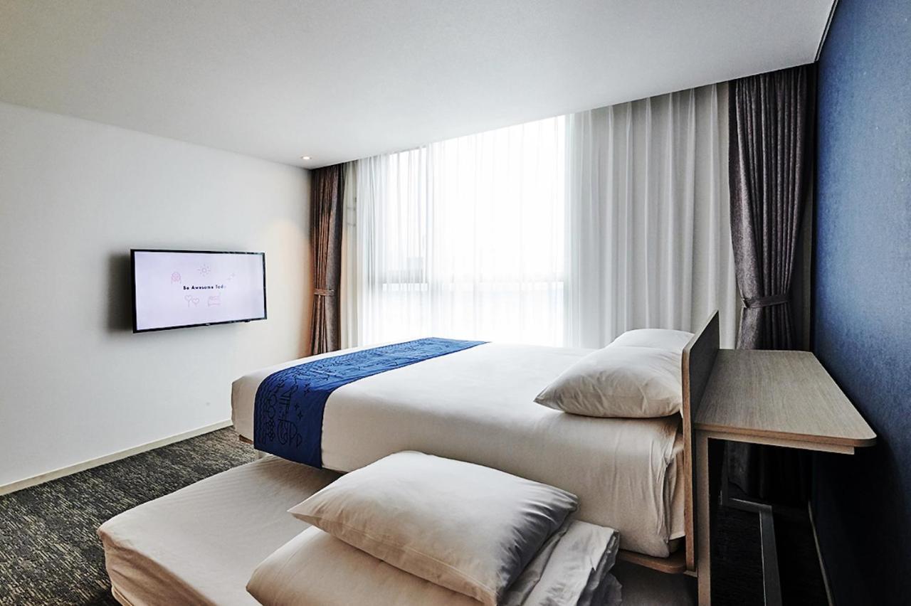 Jeju Pureun Hotel Seogwipo Exterior foto