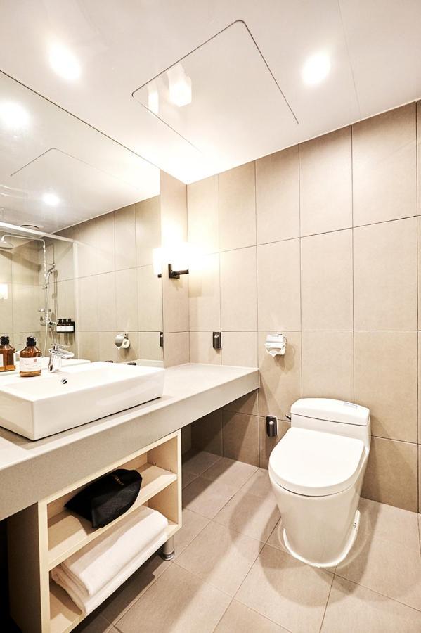 Jeju Pureun Hotel Seogwipo Exterior foto